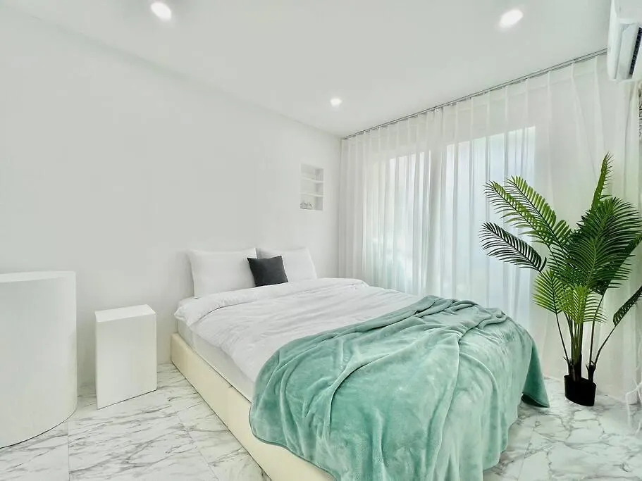 3Room+2Bathroom Hongdae 1Exit ソウル特別市 ヴィラ